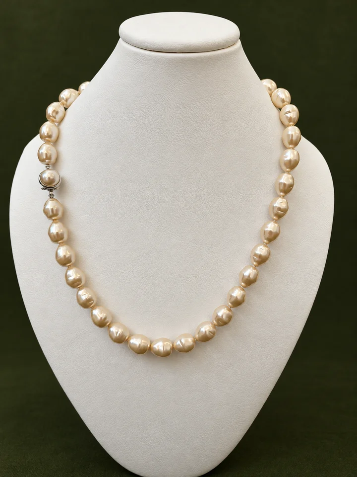 Collar de perlas cerámicas clásico · fotografía 1